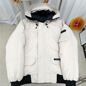 Canada Goose Cream Puffer Jacket